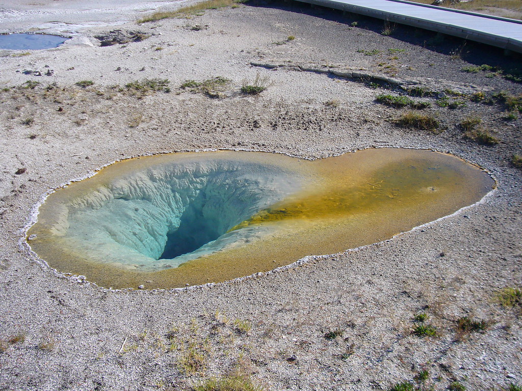 Pool at the Upper Geyser Basin, Yellowstone