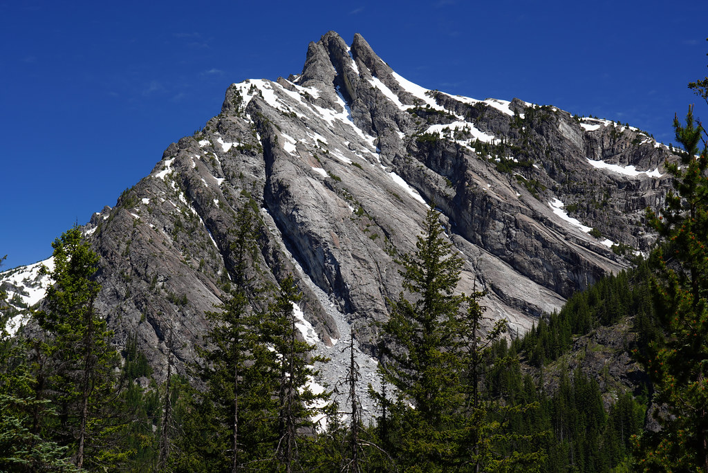 Bears Breast Mountain (view from the PCT crossing of Waptus River)