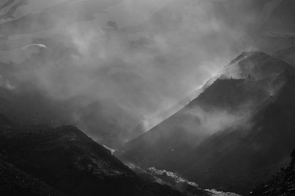 St Helens dust clouds