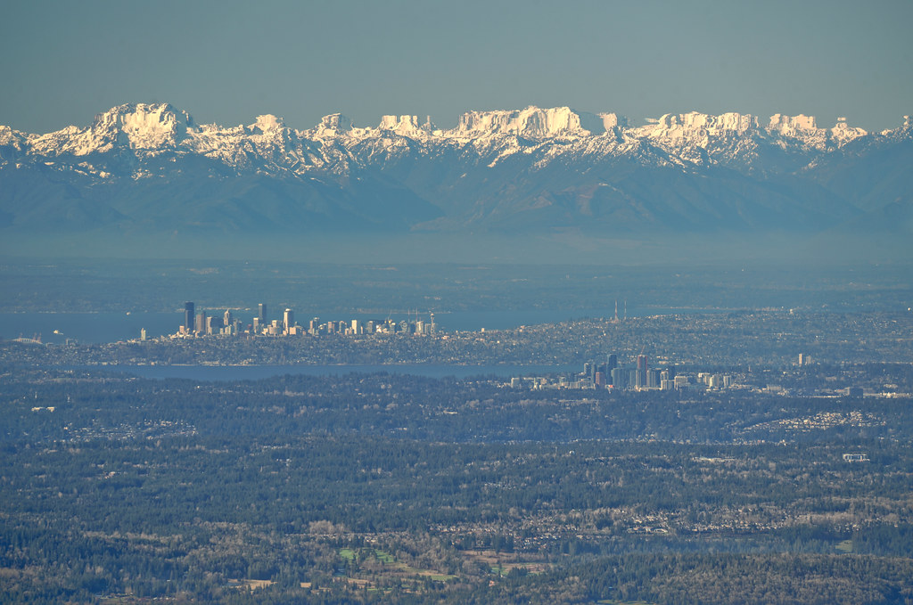 Superior Mirage of the Olympics over Seattle and Bellevue (from South Bessemer)