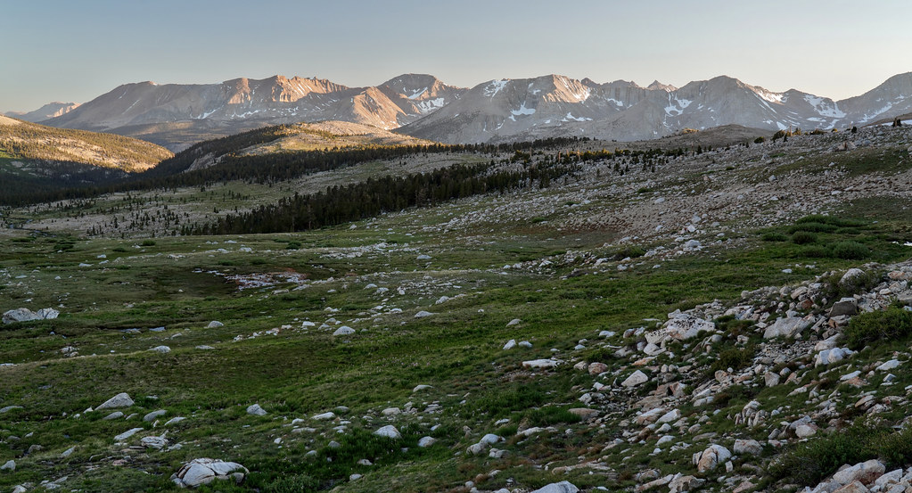 Approaching Forester Pass