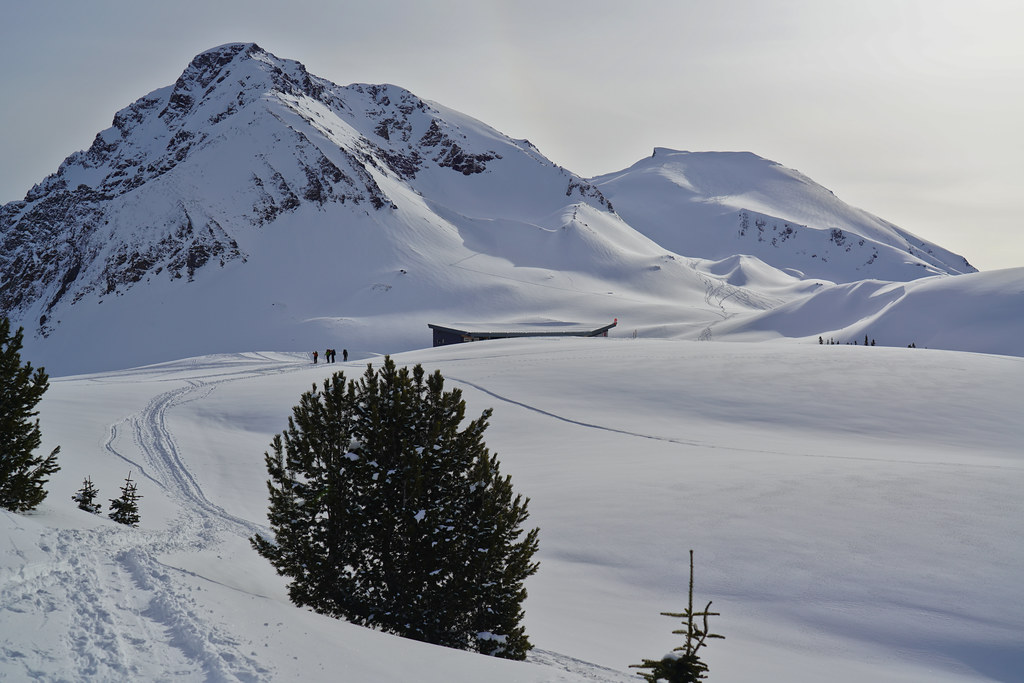 Arriving at the Kees and Claire Hut, with views of Fissile and Whirlwind